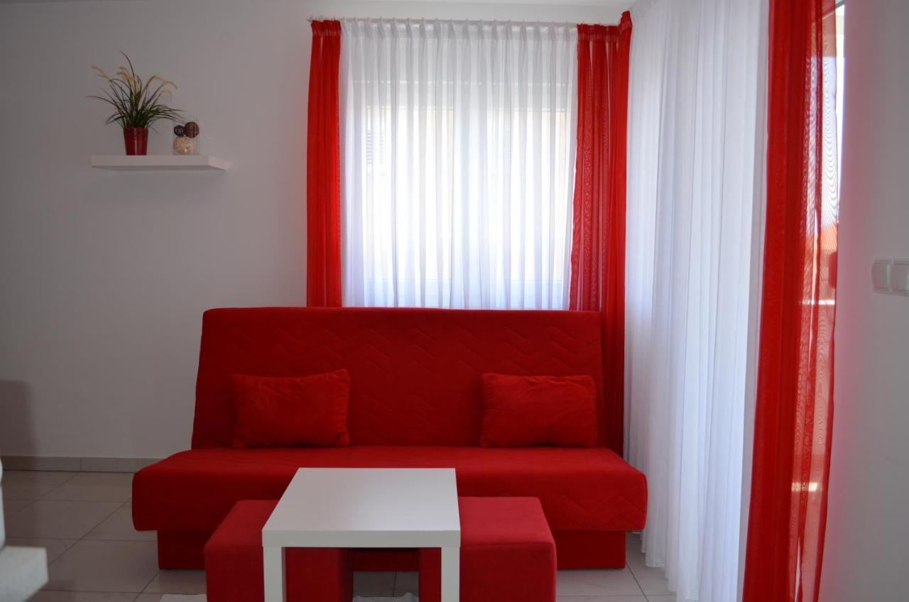 Apartments Susec Baska  Exterior photo