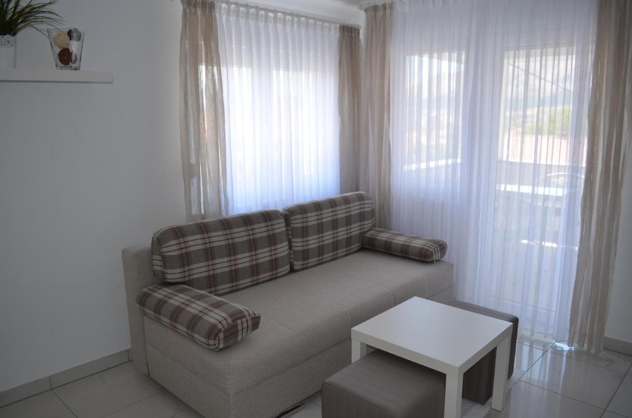 Apartments Susec Baska  Exterior photo